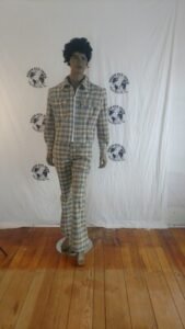 Mens Plaid Bells Suit  42 pants 34