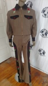 Mens suit embellished 42 