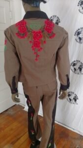 Mens suit embellished 42 