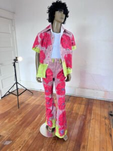 Mens Flowered Set  L air brushed