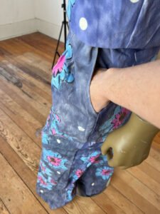 Mens Flowered Vest Suit 42 painted 34" W