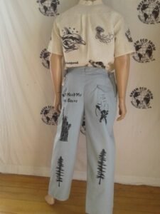 Mens Lt blue Endangered Species  Grafitti Pants  38 X 30 