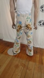 Pollinator Suit 42 bells cotton canvas airbrushed Bees