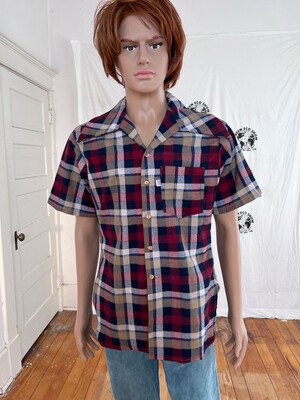 Mens Flannel Plaid Shirt M short Sleeve