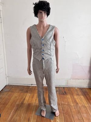Silk Plaid vest suit 40-42  34W
