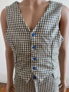 Silk Plaid vest suit 40-42  34W