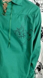 Mens Lace up Renaissance Shirt L Green airbrushed Graphics