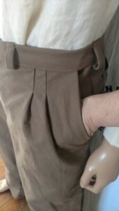 Mens Suit 44 w metal trim Tan cotton