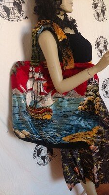 Pirate Ships Carpet Bag lined