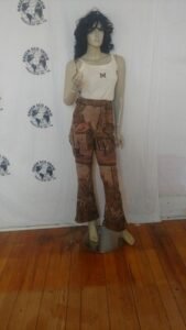 Tapestry Pants  W 29 bells 