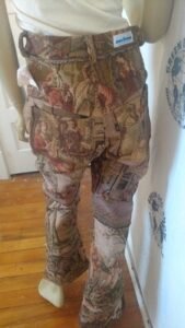 Tapestry Pants  W 29 bells 