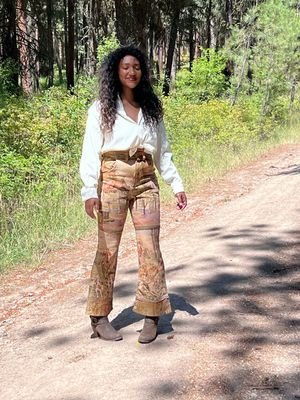 Tapestry Pants  W 29 bells 