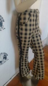 Check High waisted Jeans  W 31" M 