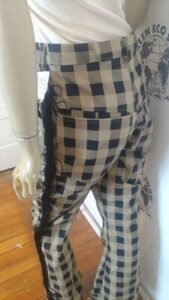 Check High waisted Jeans  W 31" M 
