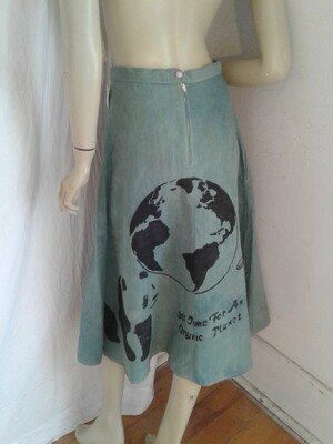 Heermans Hemp Green World Endangered  Shirt S  w 26"
