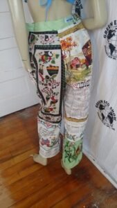 Womens Calendar Pants W 32" L Houses