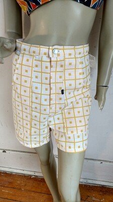 Womens MCM Shorts S 26" USA