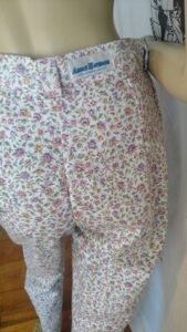 Womens high Waisted Pants with Flowers   w 27"