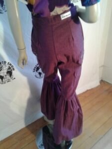 Womens Vtg Denim Purle bell Bottoms  w 28"