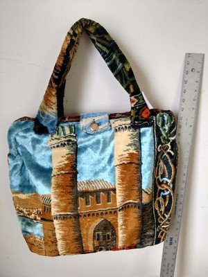 Carpet Bag Castle Camel  lined Hinged